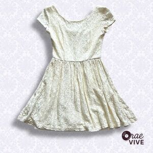 Fit n Flare Lace Lined Ivory Cap Sleeve Dress [W 7/8]